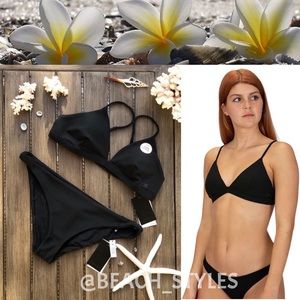 🌴🔆HURLEY- RIBBED BIKINI SET🔆🌴